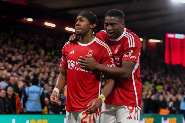 国际公路自 国际公路自