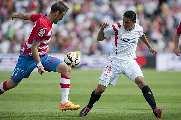 论中被罗伯 论中被罗伯