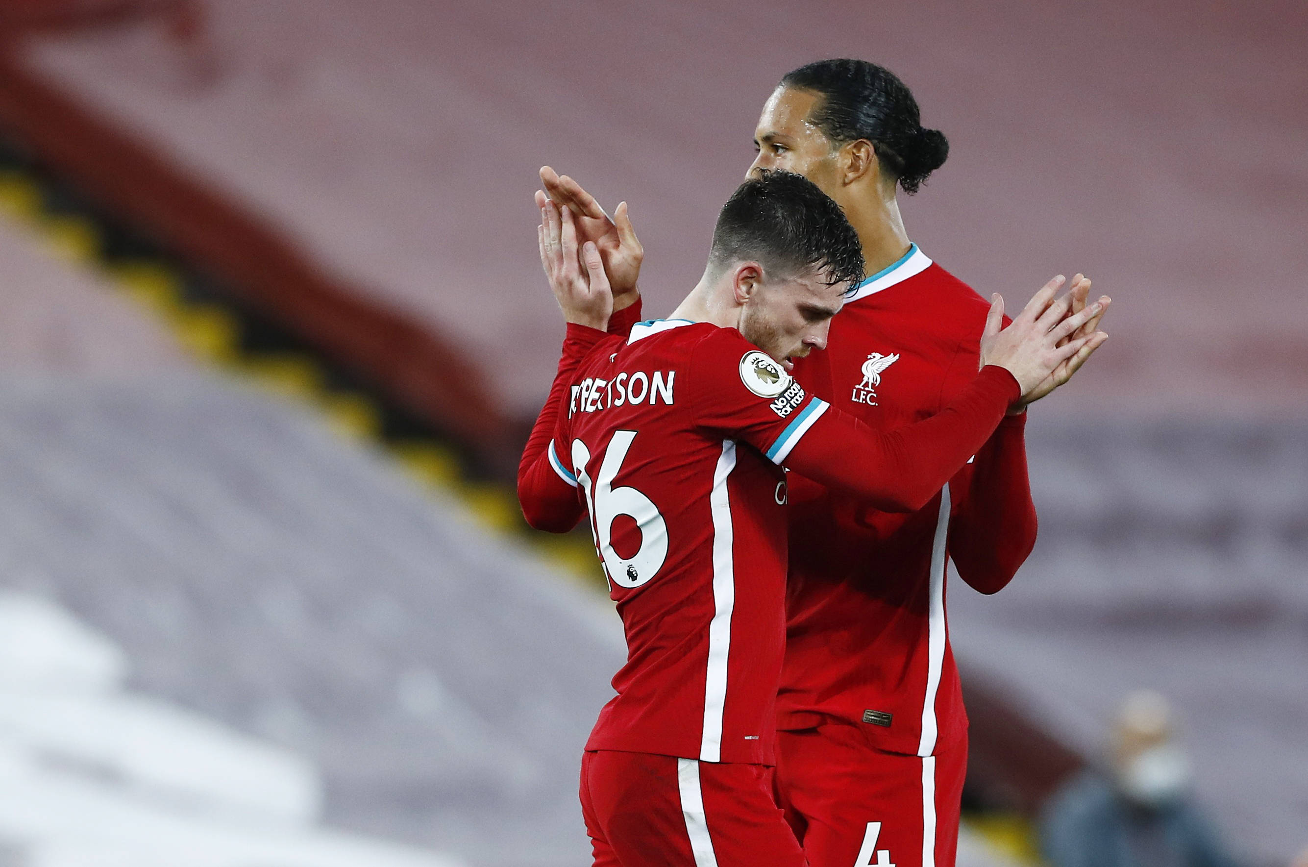 一记直塞划 一记直塞划